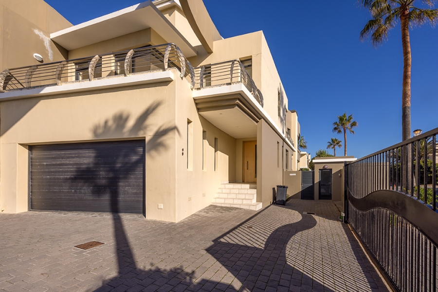 3 Bedroom Property for Sale in Sunset Beach Western Cape